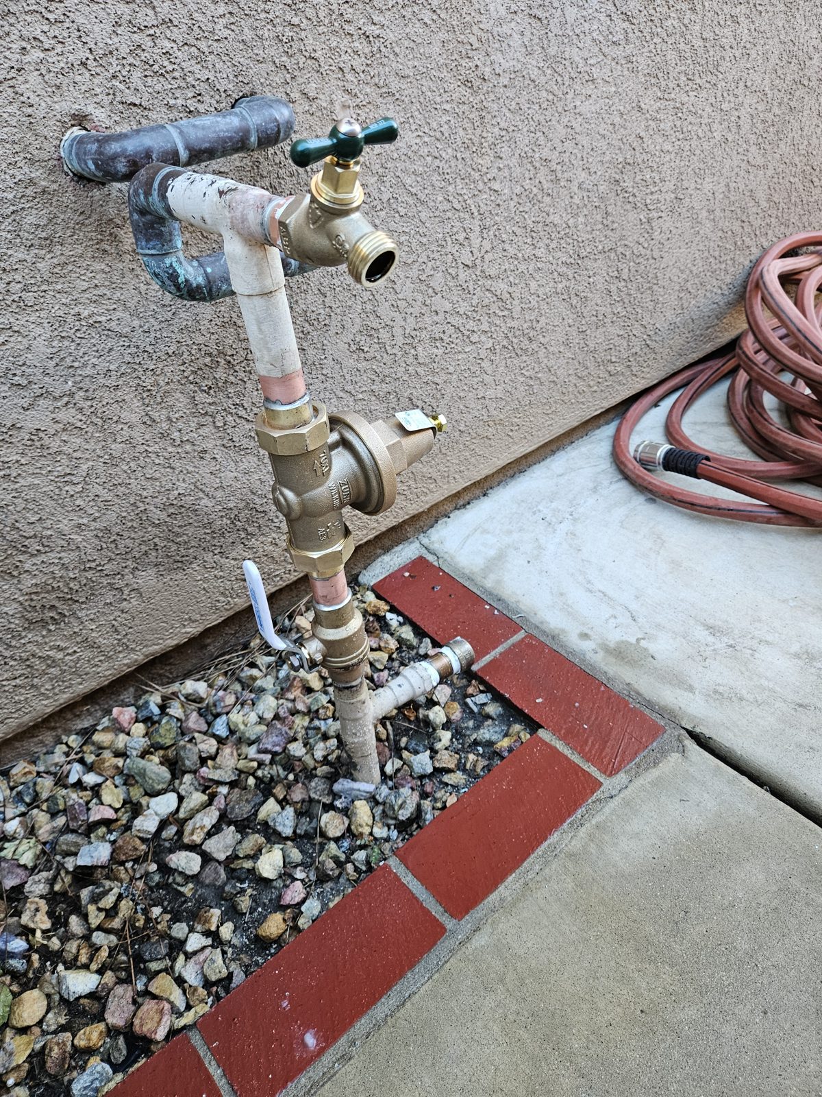 New water pressure regulator valve installed